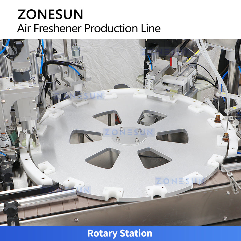 Rotary liquid filling machine